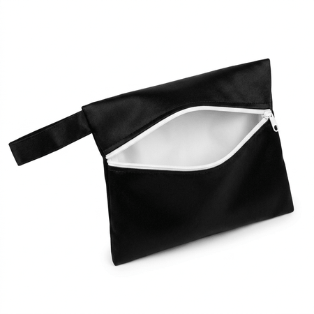 Pochette imperméable zippée 15x18 cm pour culotte menstruelle
